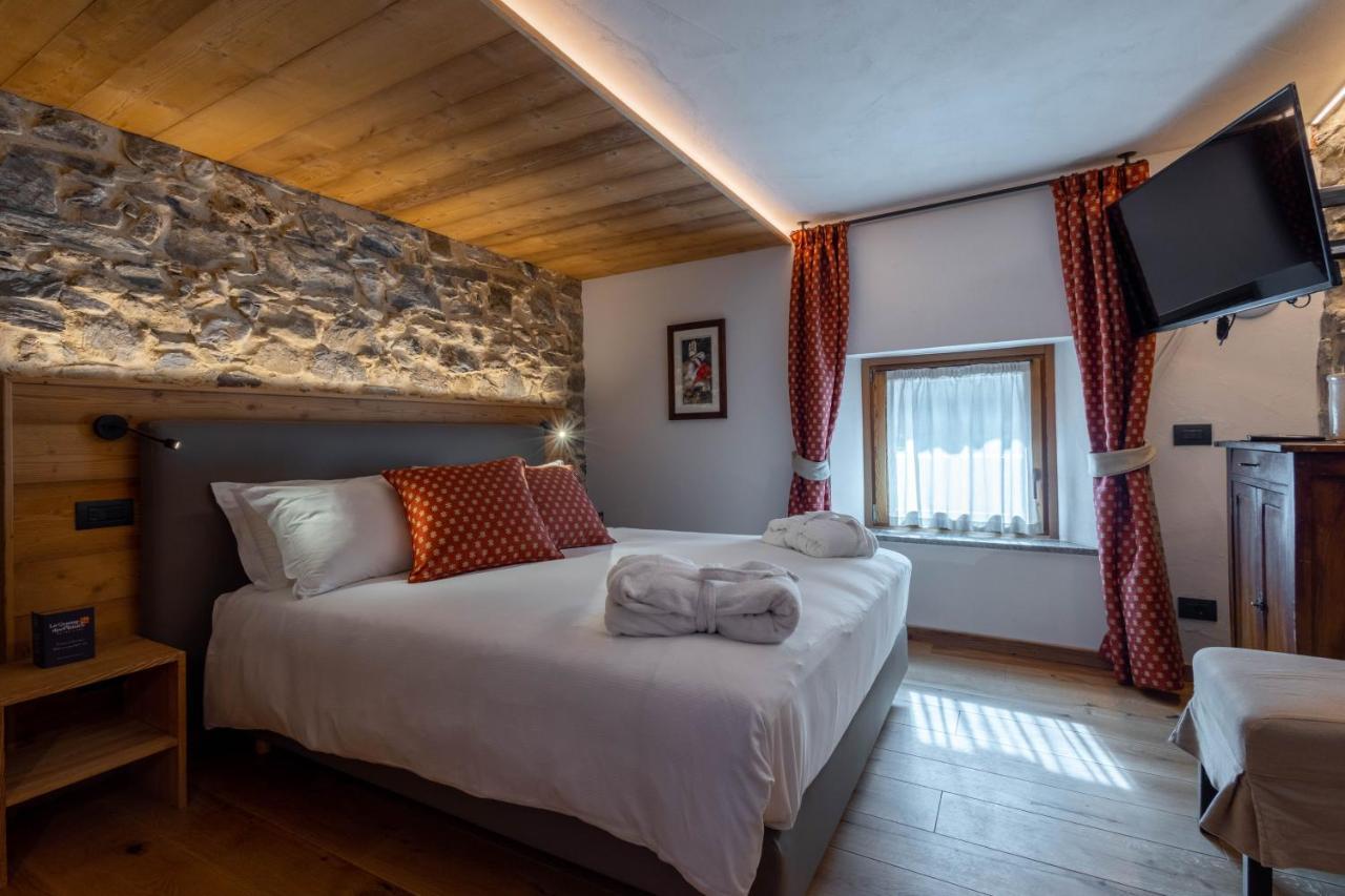 Les Plaisirs D'Antan Hotel Jovencan Exterior foto