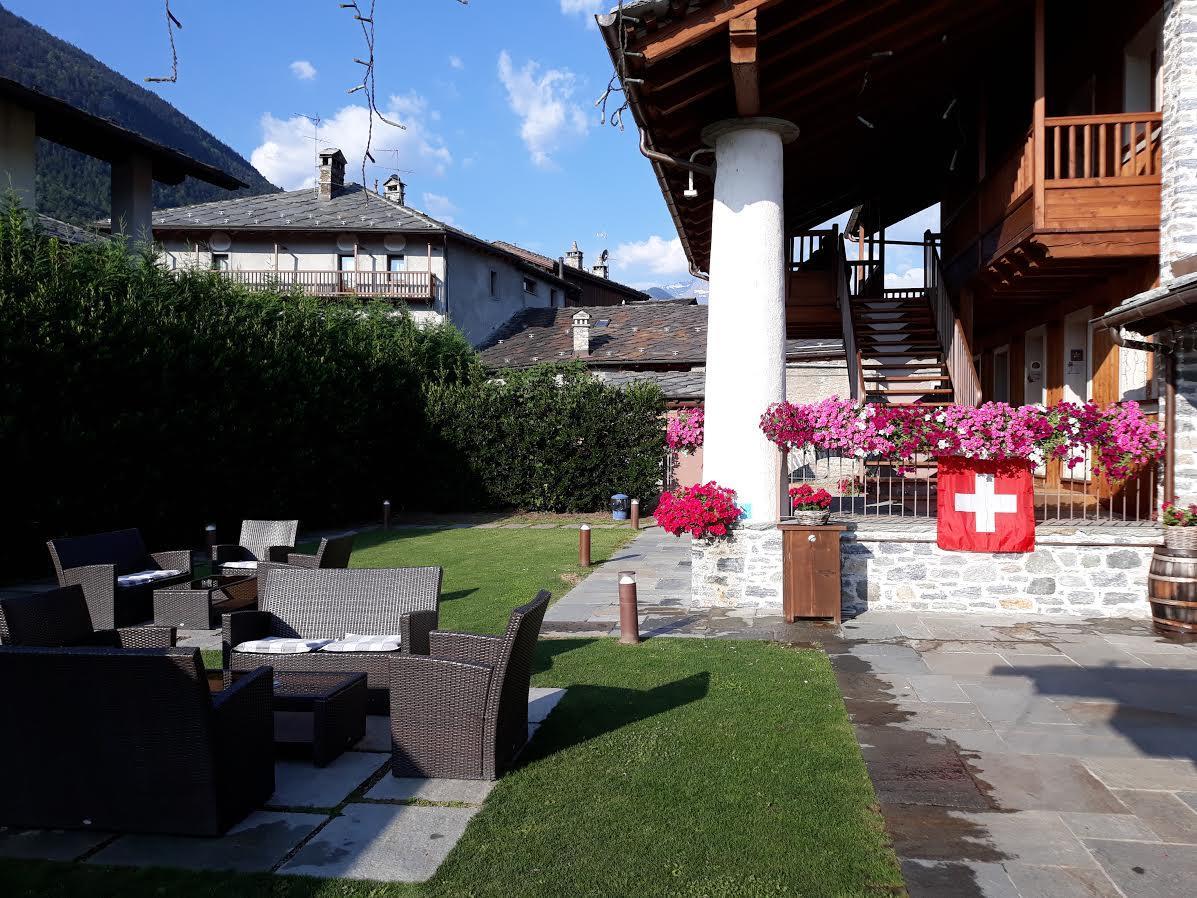 Les Plaisirs D'Antan Hotel Jovencan Exterior foto